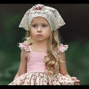 Shabby scraps headscarf